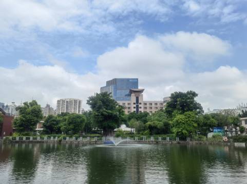 福州八闽楼颐豪酒店(三坊七巷店)图片
