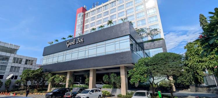 查贝卡西卡朗格兰德祖立大酒店(Grand Zuri Cikarang Jababeka)图片