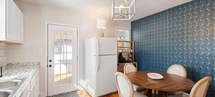 Augusta's Timeless Treasure图片