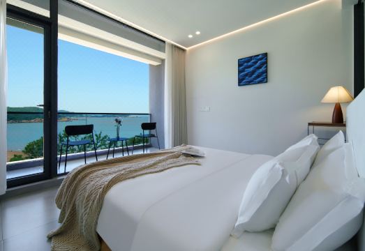 Zhujiajian Seayou Youtinglang Homestay (Zhangzhou Village) Hotel Overview