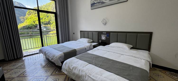 栖湖居民宿(浩坤湖景区店)图片