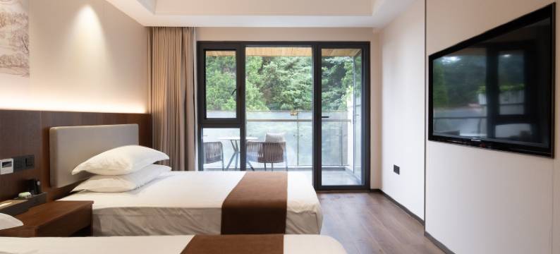 湖畔花园酒店(庐山风景名胜区含鄱口店)图片