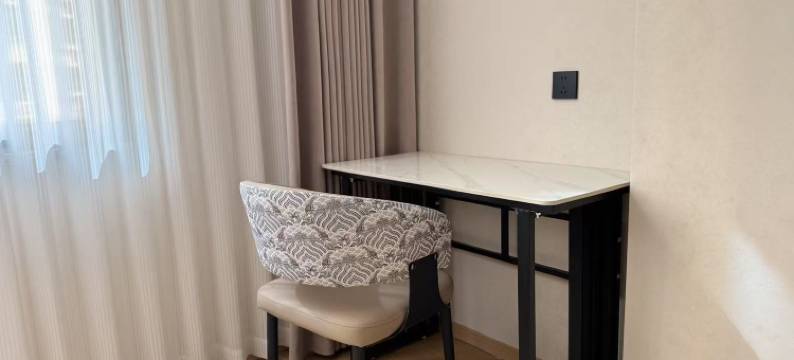 天祝丝路美居酒店(华藏广场店)图片