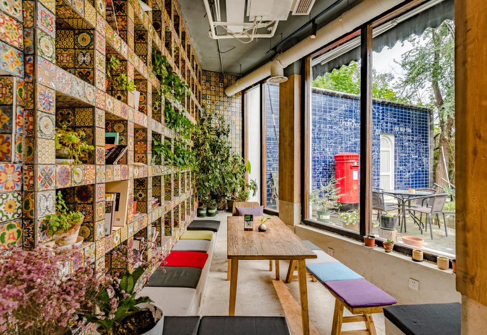 Luyao Hotel Hotel Overview