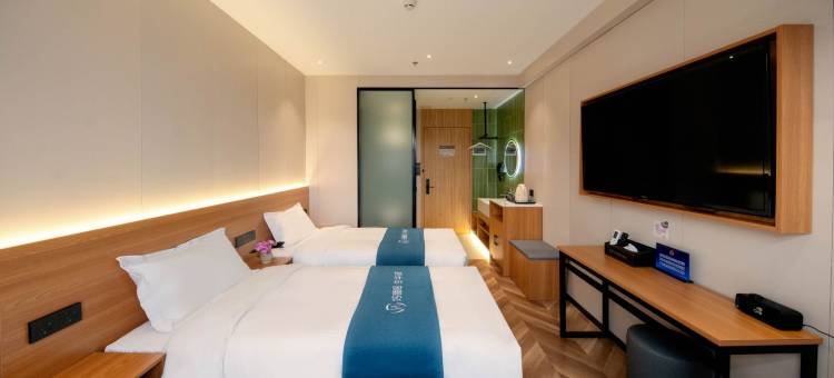 如家UP华驿精选酒店(北京五棵松田村地铁站店)图片