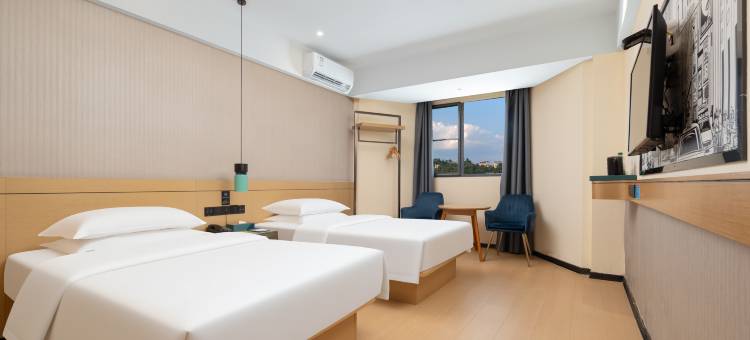 潮漫酒店(恩施舞阳坝九立方购物中心店)图片