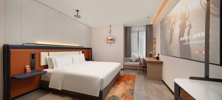 H水晶酒店(西安西二环白家口地铁站店)图片