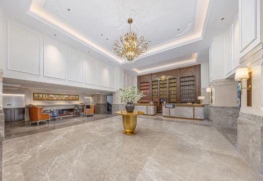 维也纳国际酒店（黄龙九寨高铁站店）外景图