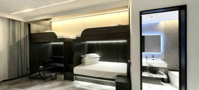 Y熊电竞酒店图片