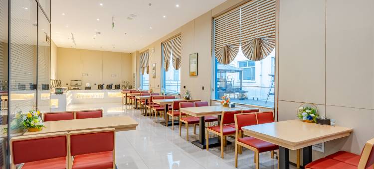 季枫度假酒店(黑河中央商业步行街店)图片