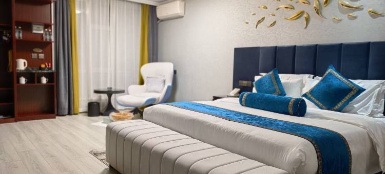 敦煌中洲国际酒店(敦煌夜市店)图片