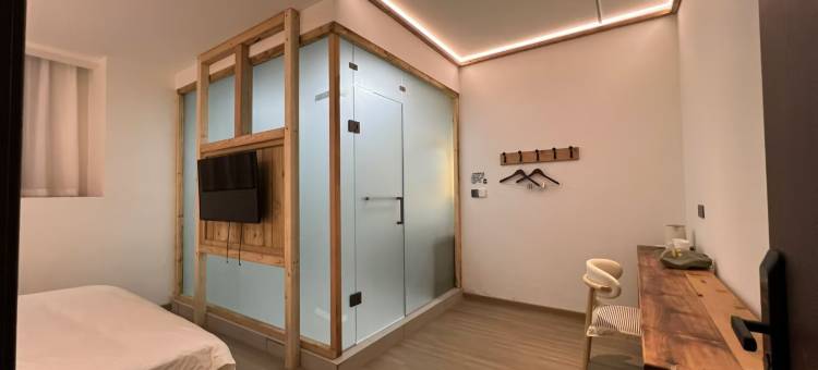 北门外艺术民宿(万岁山武侠城店)图片