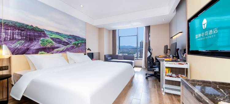 雷神电竞酒店(长沙市政府店)图片