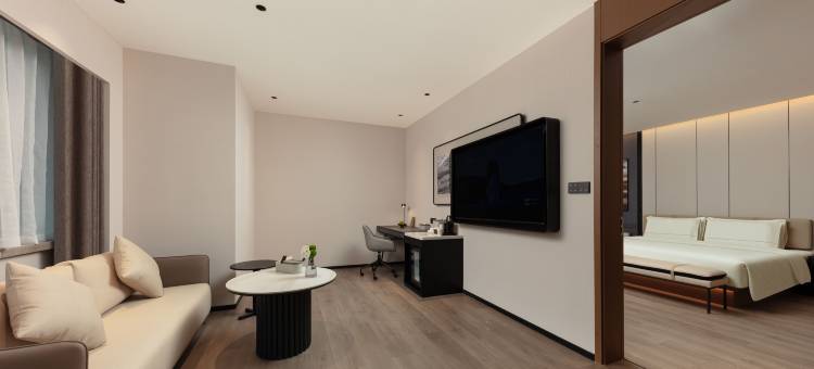 苏州独墅湖东方大道亚朵酒店图片