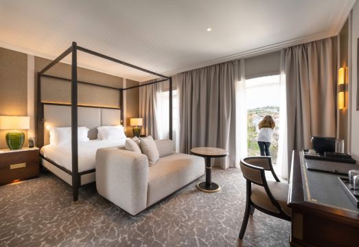 Casa da Calçada Hotel Overview