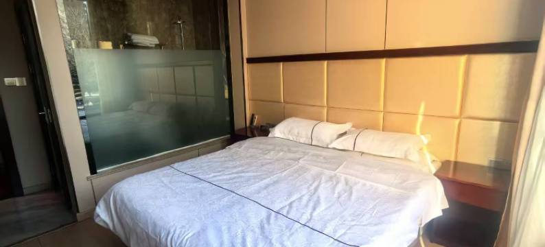 宁武宝昌商务酒店(凤舞广场店)图片