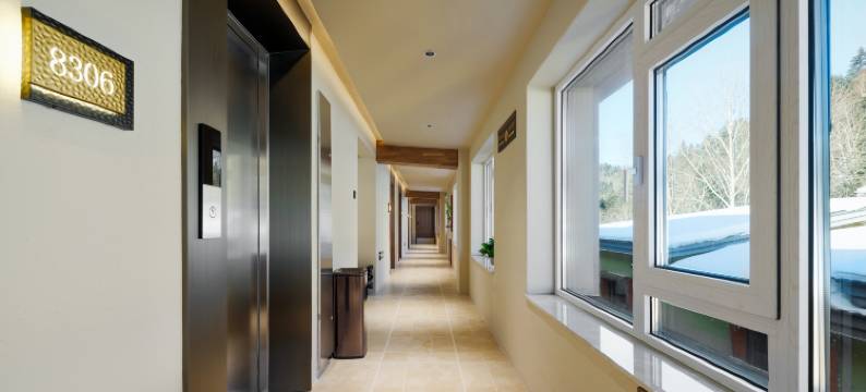 圣雪观澜度假酒店(中国雪乡景区店)图片