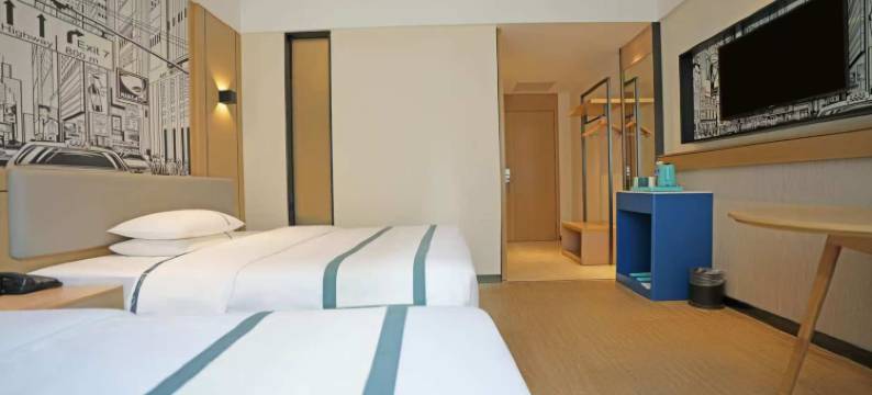 城市便捷酒店(凤山红军路店)图片