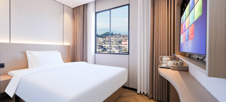 如家睿柏·云酒店(黄山地铁站店)图片