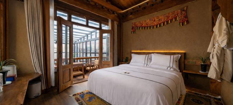 雪域SnowyRegion·小土司藏式轻奢民宿 (香格里拉独克宗古城店)图片