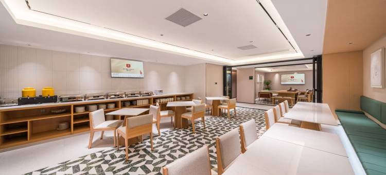 品睿酒店(海口骑楼老街日月广场免税店)图片