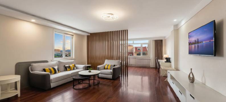 速8酒店(张家口崇礼区庆典广场酒店)图片