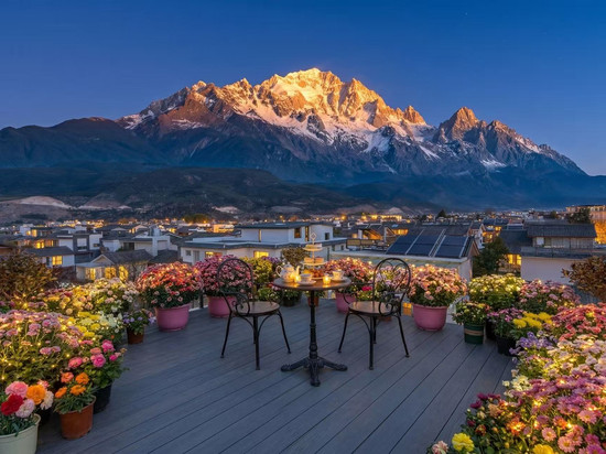 画山云舍·HolidayVilla|雪山观景别墅型度假民宿(束河古镇店)