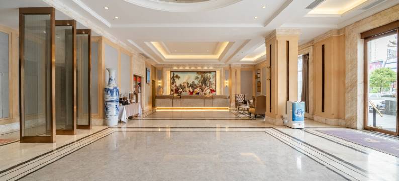 维也纳酒店(博白锦绣东路新汽车总站店)图片