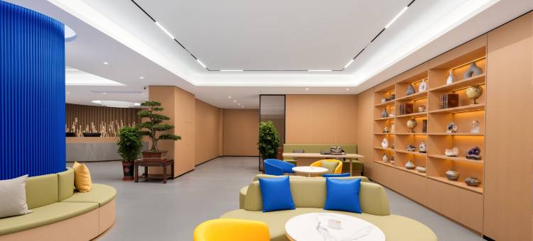 煦季酒店(高铁东站衡阳市体育中心店)图片