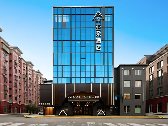 福州五四路树兜地铁站亚朵酒店