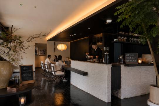 雅安Mist Commune与岚集·悠蓝·诧寂美学·溯野隐奢度假禧舍图片