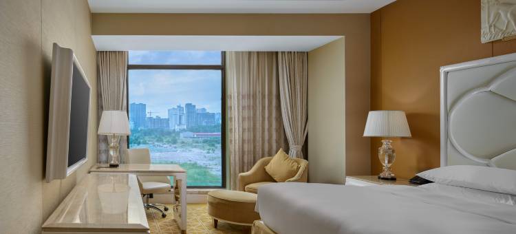 西哈努克城新濠汇皇宫华美达酒店(Ramada by Wyndham Sihanoukville Xinhaohui Palace)图片