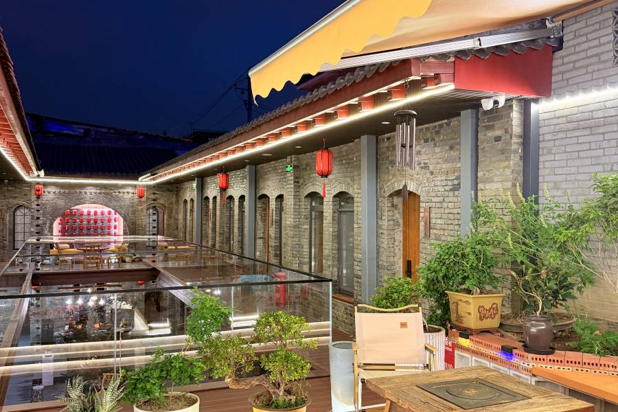 步雲間民宿(西安鐘樓永寧門店)