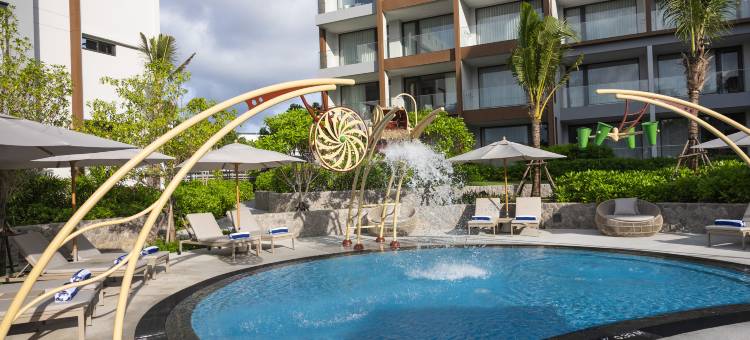 普吉岛拉崴察殿酒店(Chatrium Phuket Rawai)图片
