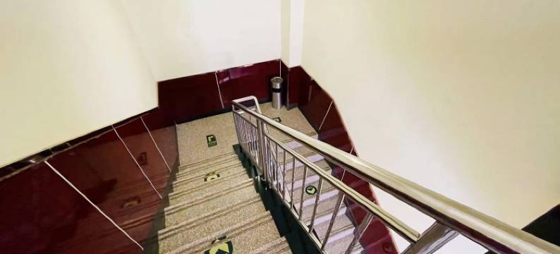 北京石佛营宾馆(朝阳高铁站石佛营地铁站店)图片