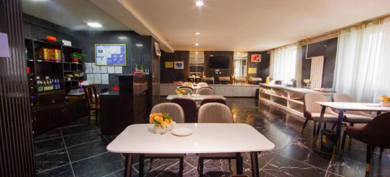 西安摩太酒店(阎良火车站店)图片