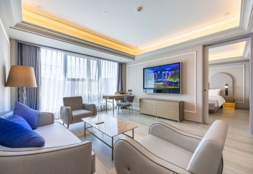 Mercure Hotel Tianshui Wanda PlazaHotel Overview