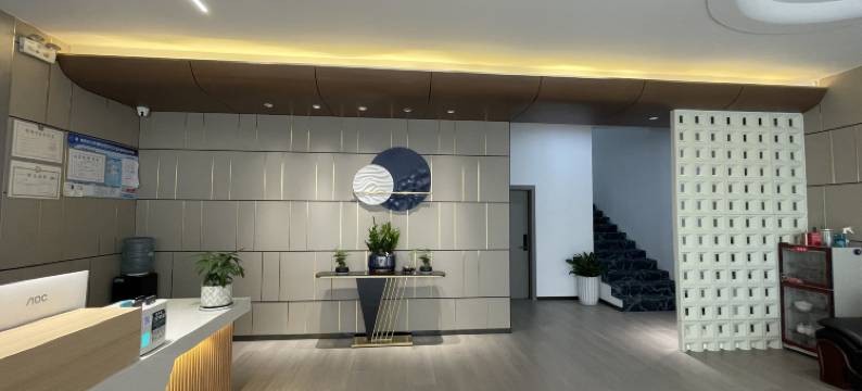 慕馨商务酒店(赣州娱乐城店)图片