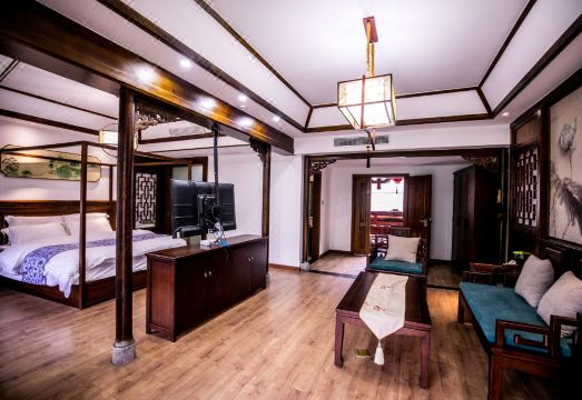 Furong Town Shuiyunxuan Inn (Furong Town Scenic Area)Hotel Overview