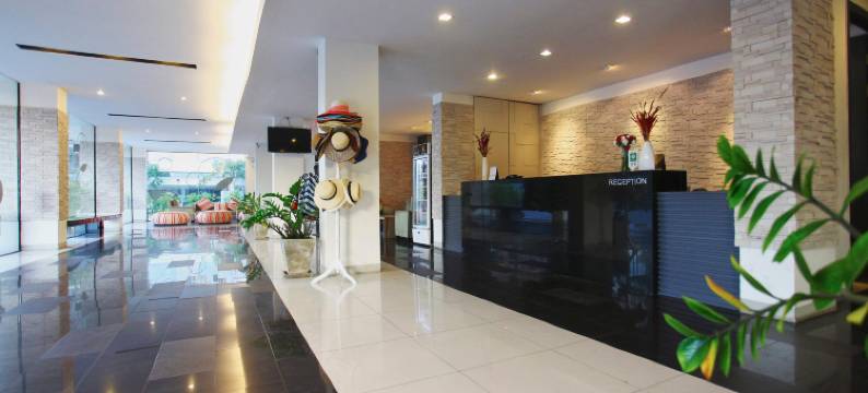 李诺瓦酒店(Leenova Hotel)图片