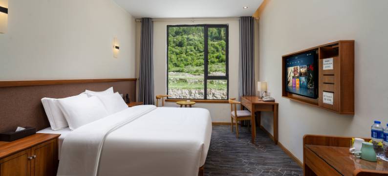 Forest Vacation 圣洁酒店(四姑娘山景区店)图片