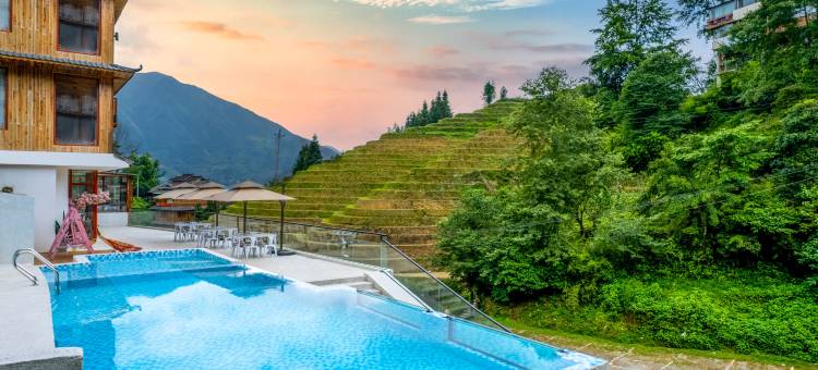 云希尚旅拍观景民宿(龙脊梯田千层天梯观景台店)图片