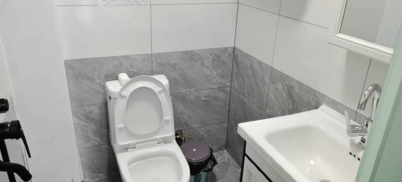 阜新爱思家时尚宾馆图片