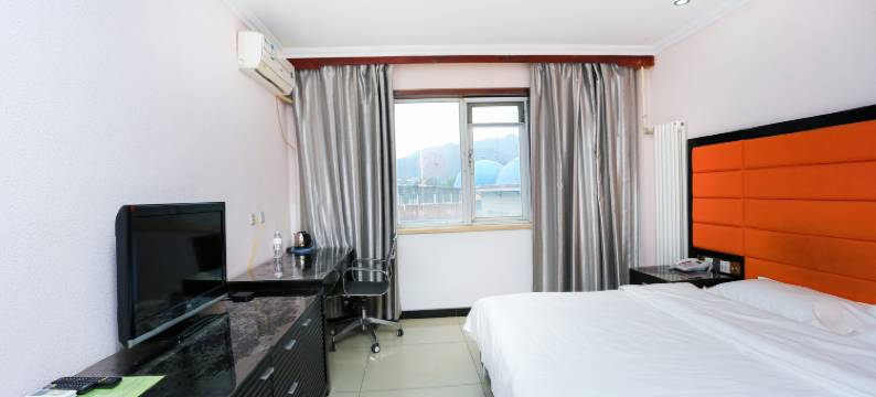 张坊假日酒店图片