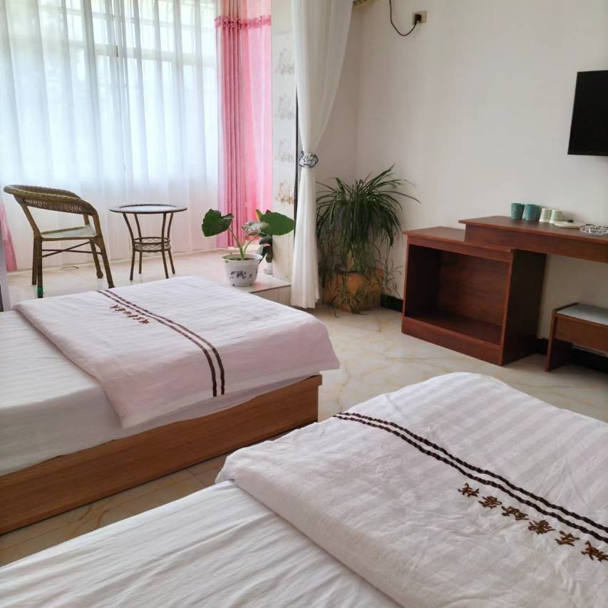 灵宝城东馨钰宾馆(闫谢村文体活动中心店)