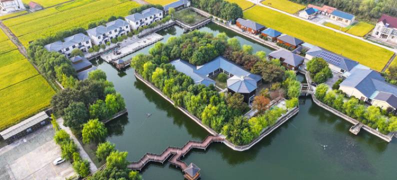 在水一方生态酒店图片