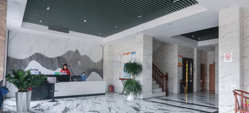 东兴金贝壳海景酒店(万尾金滩店)图片