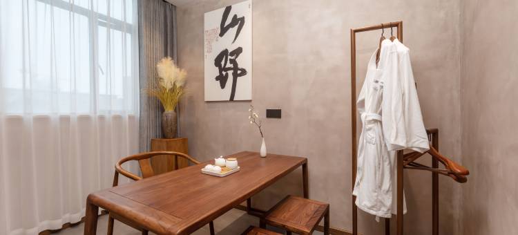 云石居酒店(张家港金港店)图片