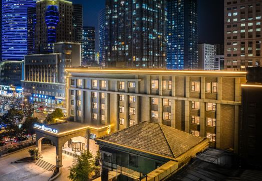 徐州苏宁广场淮海路亚朵S酒店外景图