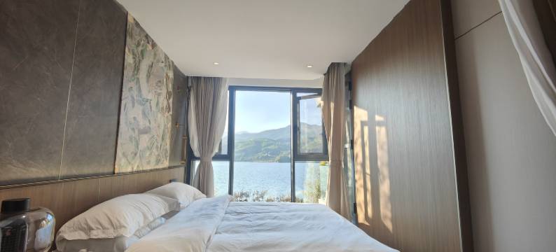 陇川南宛湖度假民宿图片